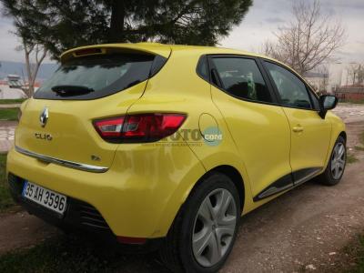 Renault Clio
 Izmir Bornova MGN FİLO KİRALAMA
